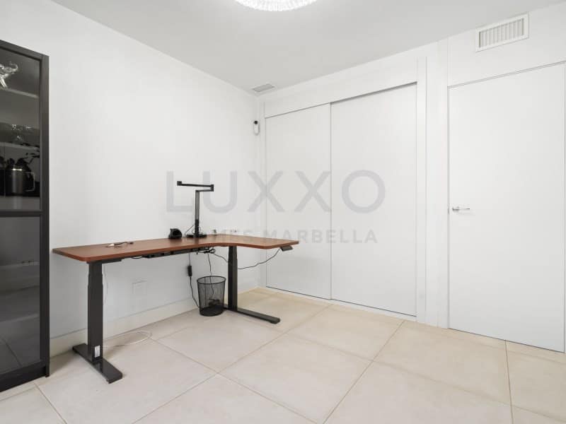 3-slaapkamer appartement met zeezicht en privézwembad in Marbella (Cabopino / Artola) in Marbella - foto 14