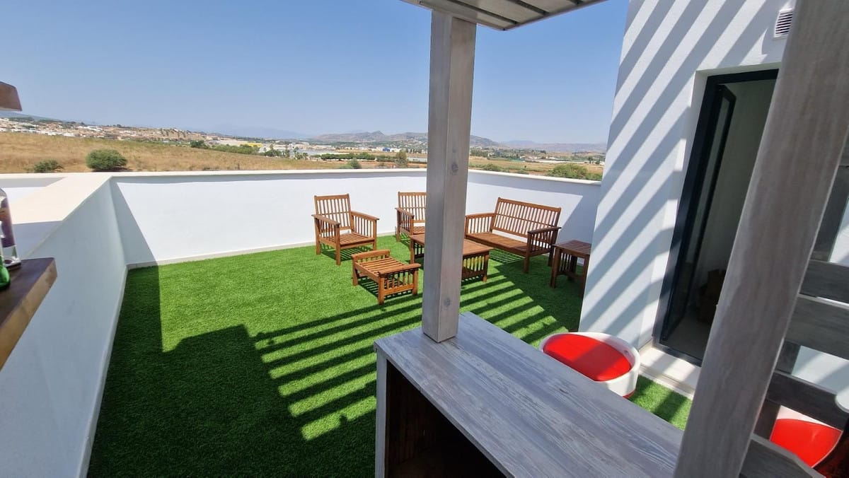 Hoekwoning met 3 slaapkamers in Alhaurín de la Torre in Alhaurín de la Torre - foto 4