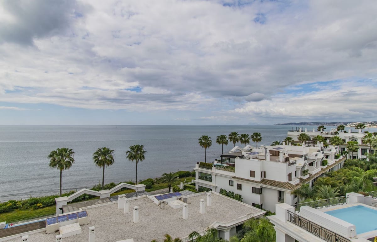 Penthouse met 5 slaapkamers aan het strand in Estepona in Estepona - foto 2