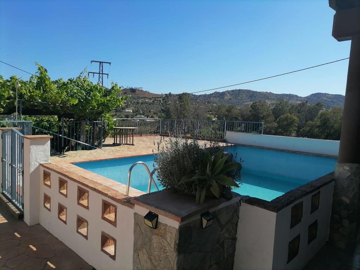 4-slaapkamer finca in Coín met privézwembad en berg- en daluitzicht in Coín - foto 9