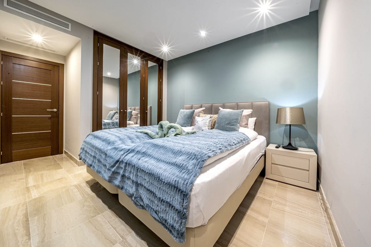 2-slaapkamer appartement aan het strand in Estepona in Estepona - foto 7