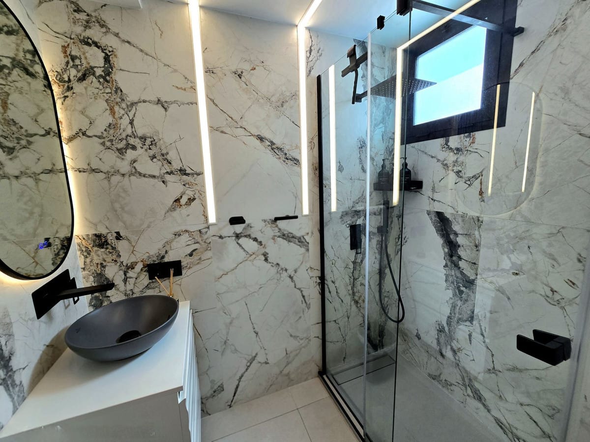 2-slaapkamer duplex penthouse met 3 terrassen in La Cala de Mijas in La Cala de Mijas - foto 13