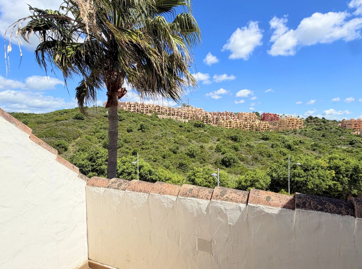 2-slaapkamer penthouse met zeezicht in La Duquesa in La Duquesa - foto 7