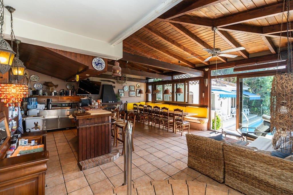 6-slaapkamer villa in Marbesa, Marbella in Marbesa - foto 4