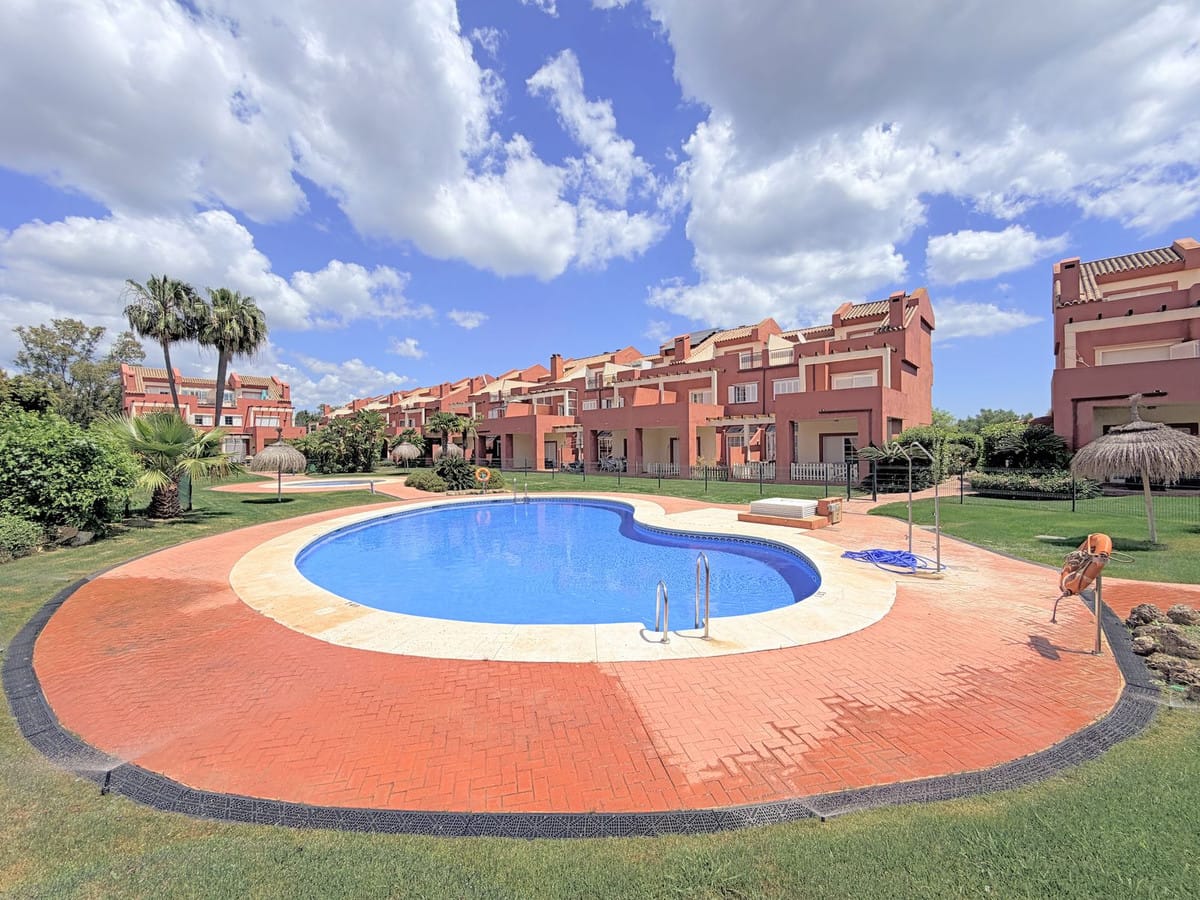 4-slaapkamerwoning in Sotogrande Costa in Sotogrande - foto 3