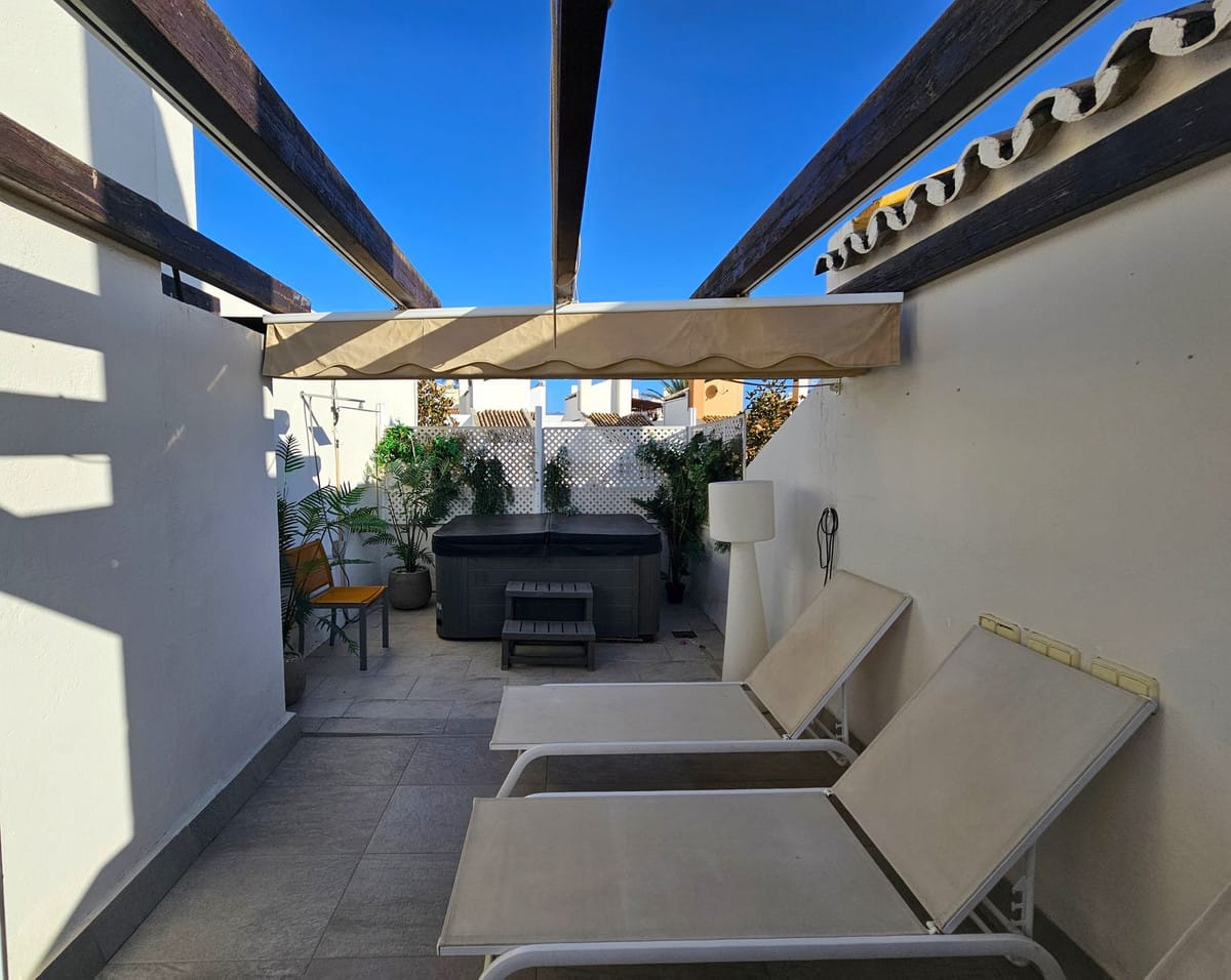 5-slaapkamer stadswoning in Nueva Andalucía in Nueva Andalucía - foto 17