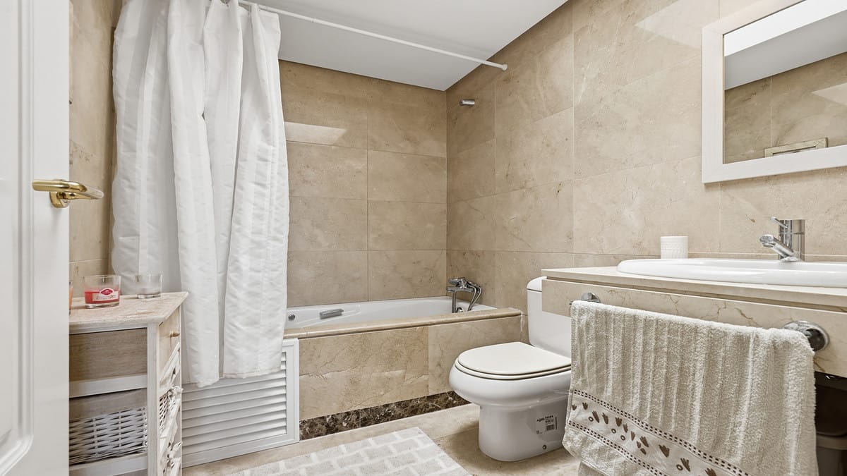 2-slaapkamer penthouse in La Duquesa in La Duquesa - foto 8