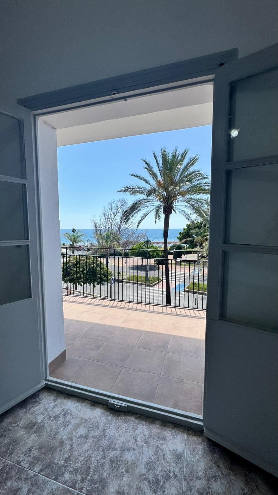 Drie-slaapkamerappartement in Estepona in Estepona - foto 4