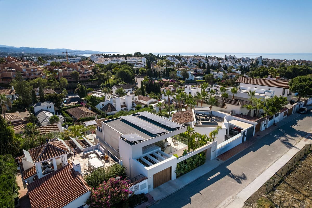 Villa met 5 slaapkamers in Nueva Andalucía in Nueva Andalucía - foto 19