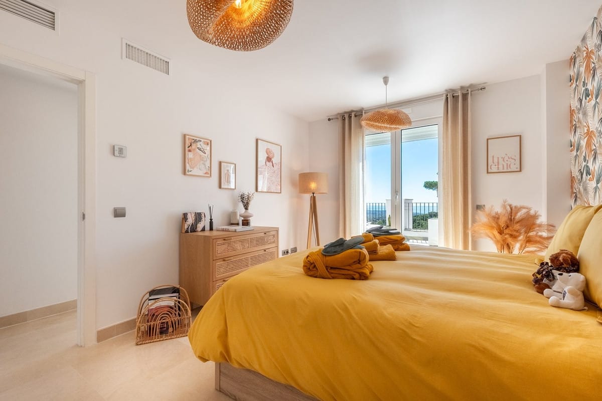 Drie-slaapkamer penthouse in La Floresta, Marbella in Marbella - foto 6