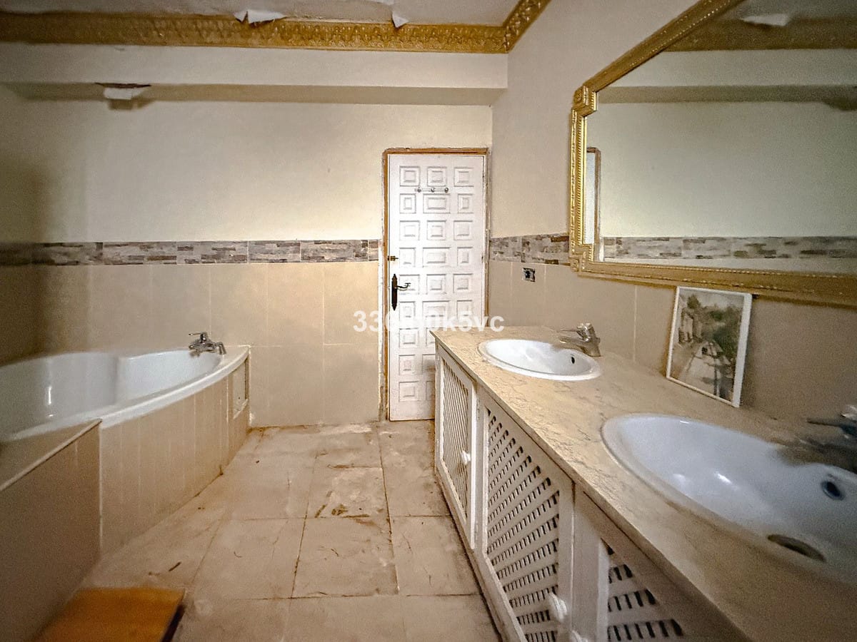 5 bedroom House in Benahavís in Benahavís - foto 8