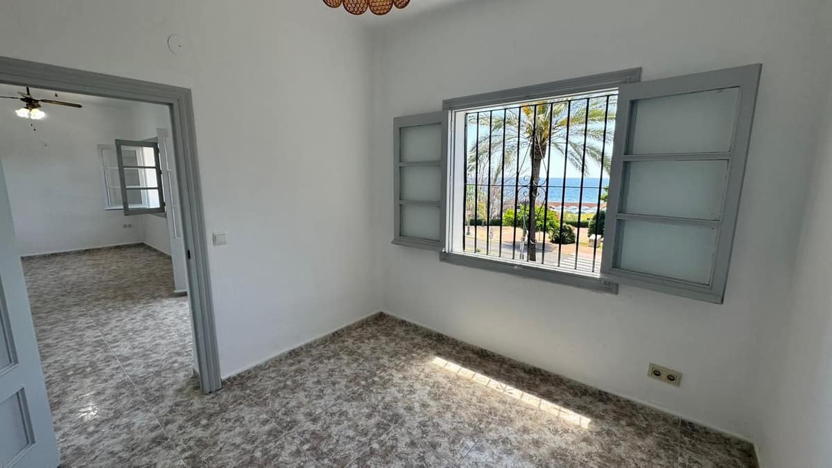 Drie-slaapkamerappartement in Estepona in Estepona - foto 8