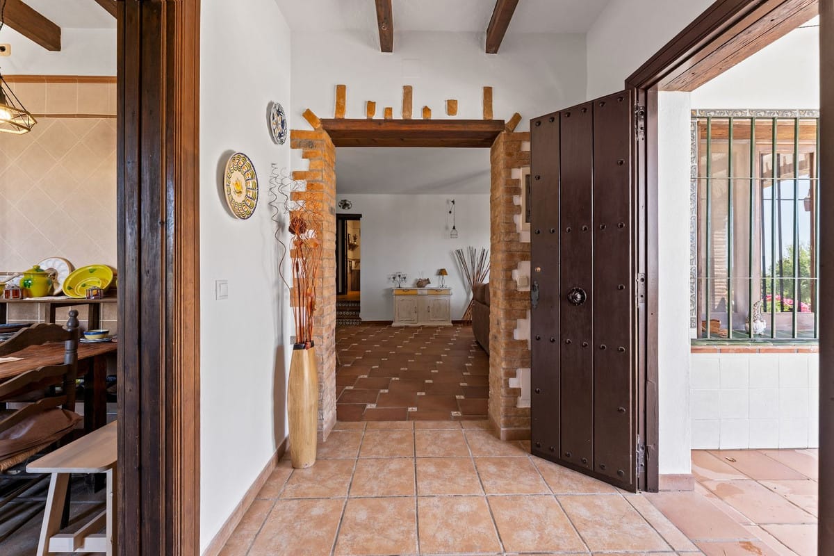 4-slaapkamer villa met zeezicht in Valtocado, Mijas in Mijas - foto 8