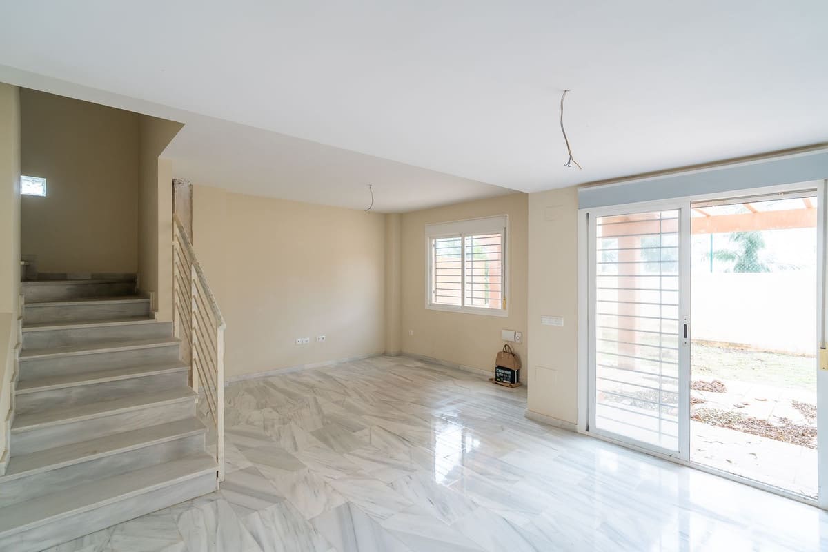 5-slaapkamer rijwoning in Calahonda, te renoveren in Calahonda - foto 15