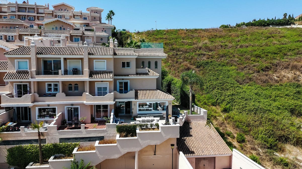 Villa met 4 slaapkamers in La Duquesa in La Duquesa - foto 14