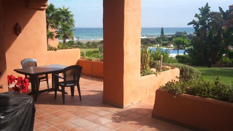 2-slaapkamer appartement direct aan het strand in La Duquesa in La Duquesa - foto 2