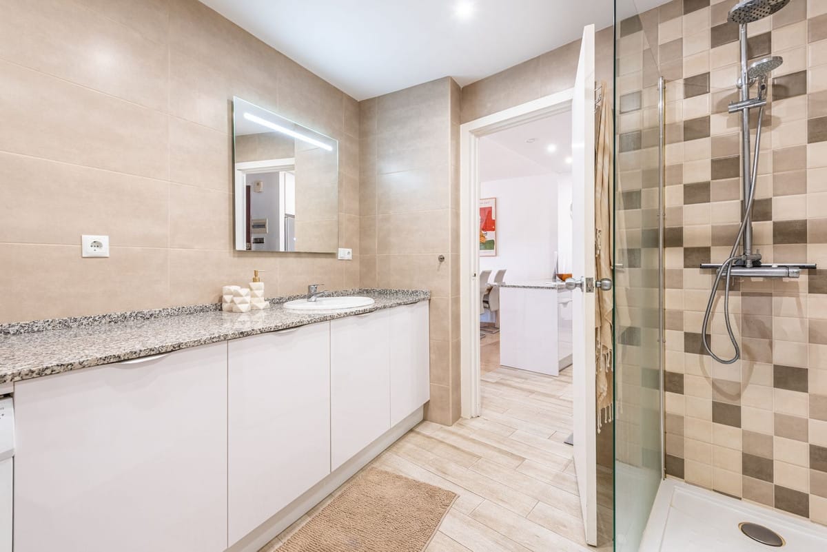 Één-slaapkamer appartement in Estepona, Puerto Paraíso in Estepona - foto 15