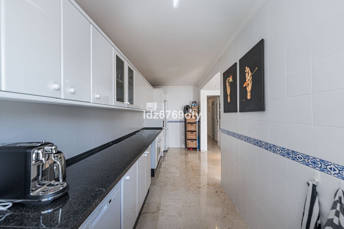 Luxe 3-slaapkamer appartement in Benalmádena Costa in Benalmadena Costa - foto 9