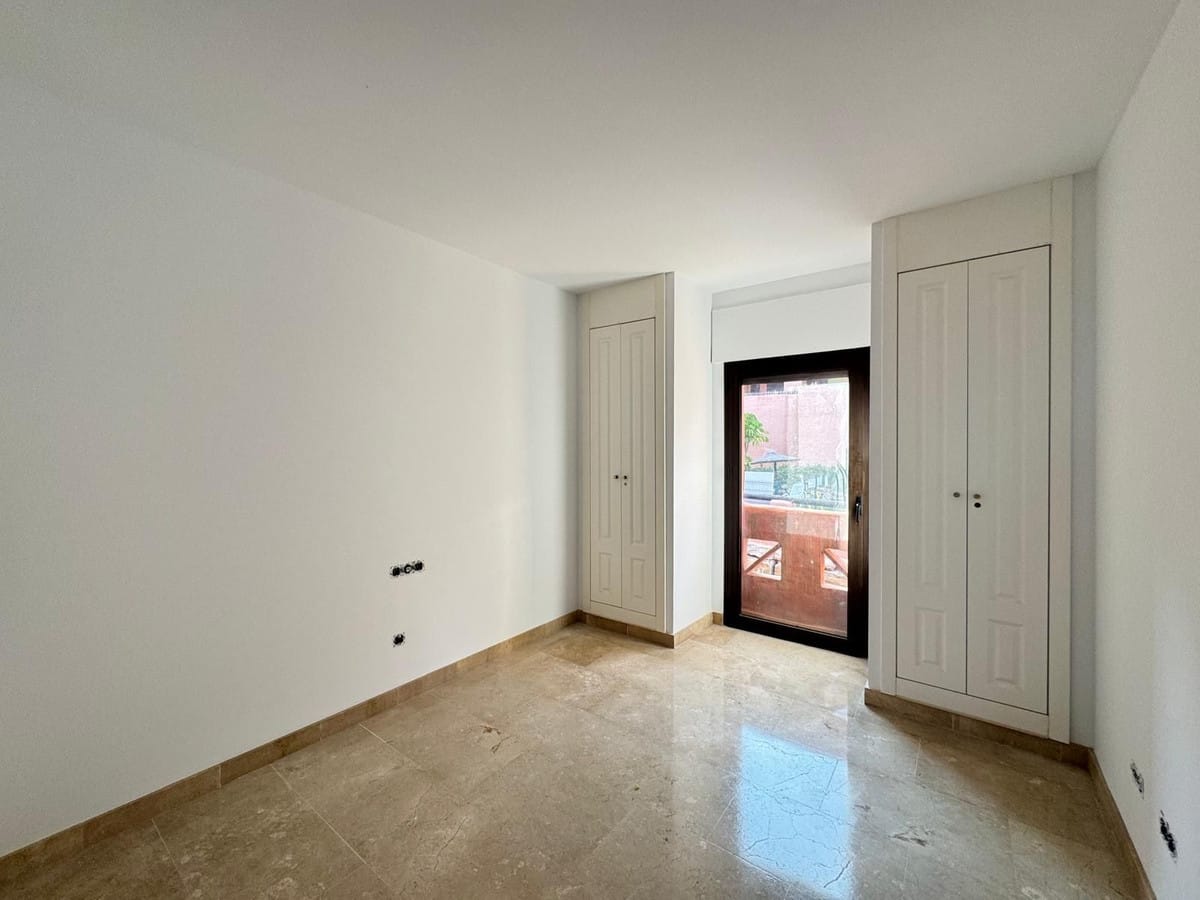 3-slaapkamer penthouse in San Luis de Sabinillas in San Luis de Sabinillas - foto 9