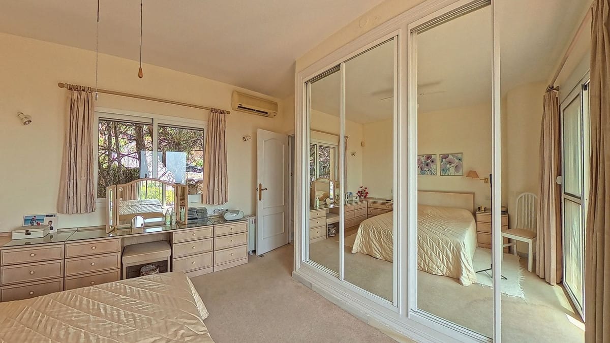 Villa met 4 slaapkamers in Valtocado in Valtocado - foto 12