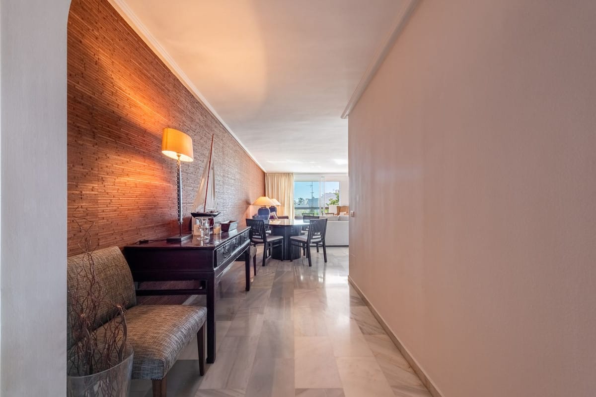 2-slaapkamer appartement met zeezicht in Bel Air in Bel Air - foto 16