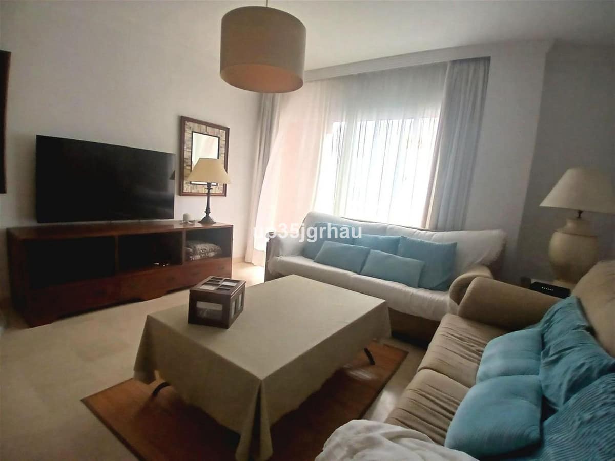 Appartement met 2 slaapkamers in Estepona in Estepona - foto 3