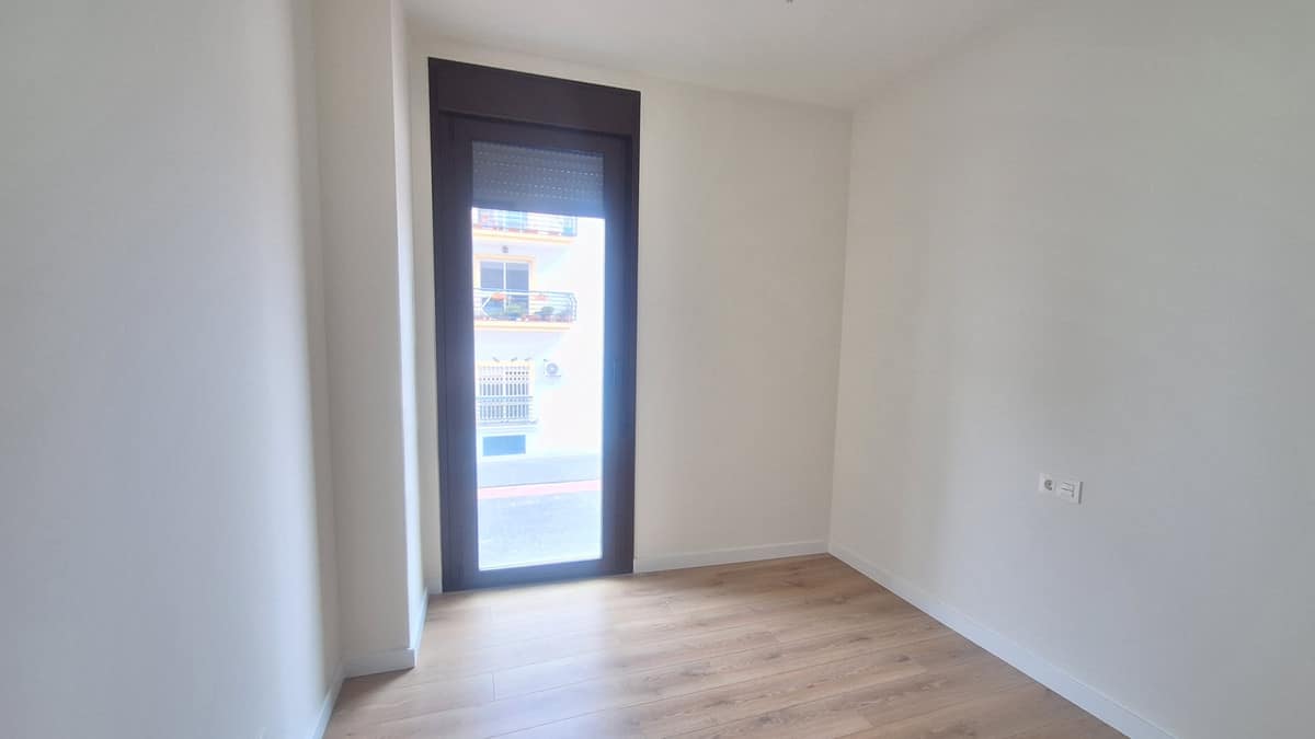 Drie-slaapkamerappartement in Estepona in Estepona - foto 18
