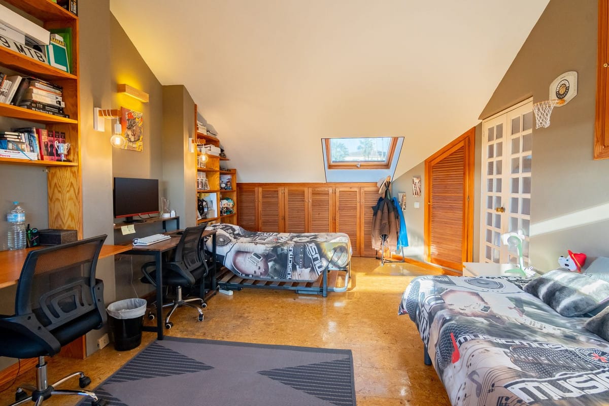 4-slaapkamerhuis in Estepona met zeezicht in Estepona - foto 18