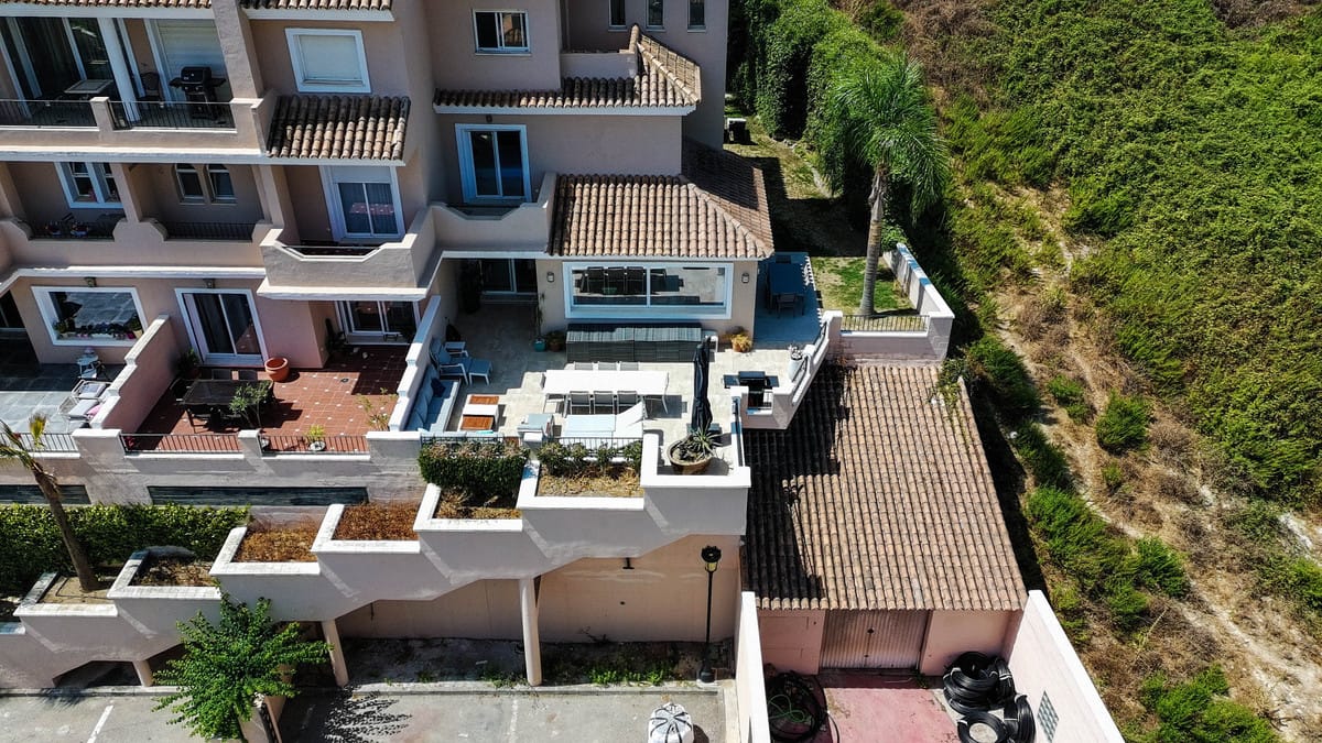Villa met 4 slaapkamers in La Duquesa in La Duquesa - foto 18