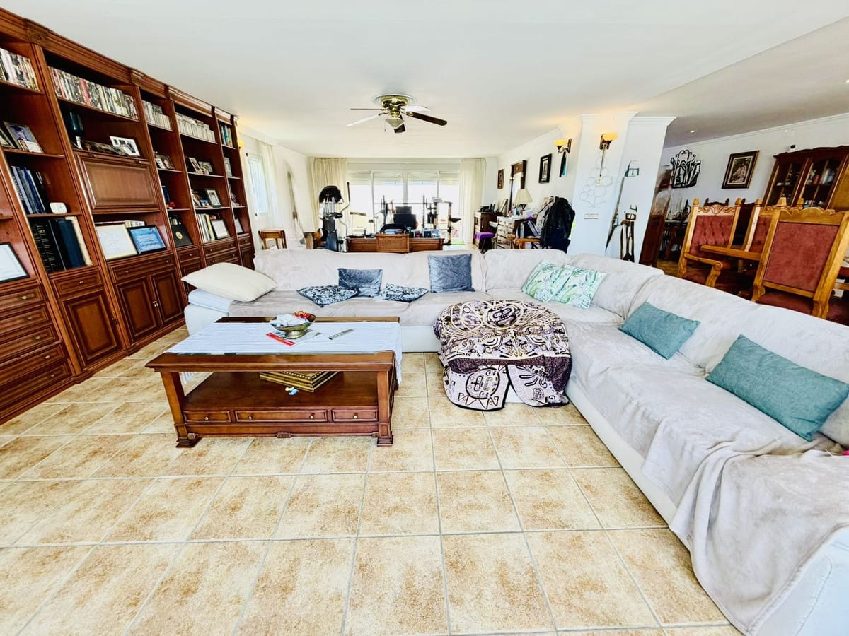 6-slaapkamer villa in Alhaurín de la Torre in Alhaurín de la Torre - foto 19