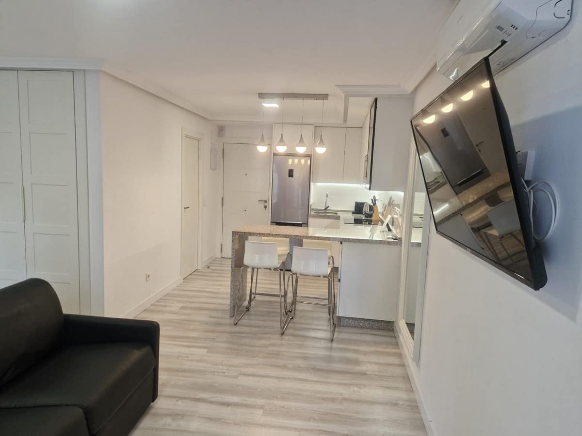 1-slaapkamer appartement in Elviria aan het strand met toeristische licentie in Elviria - foto 11