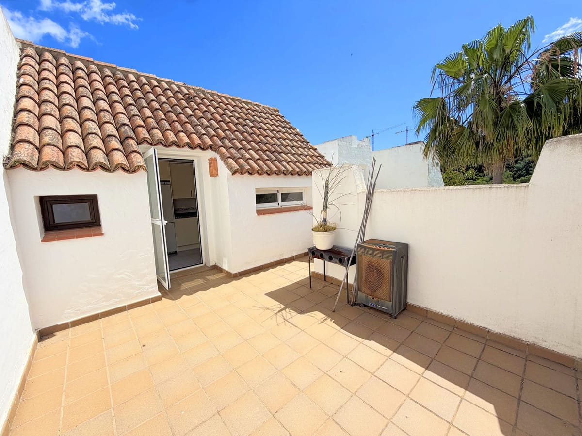 2-slaapkamer penthouse met zeezicht in La Duquesa in La Duquesa - foto 14