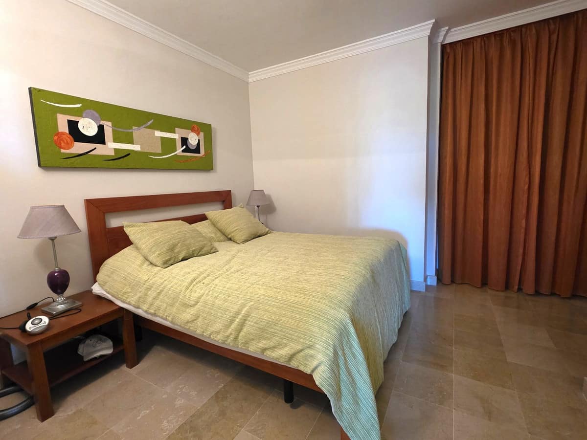 2 bedroom Apartment in Atalaya in Atalaya - foto 15