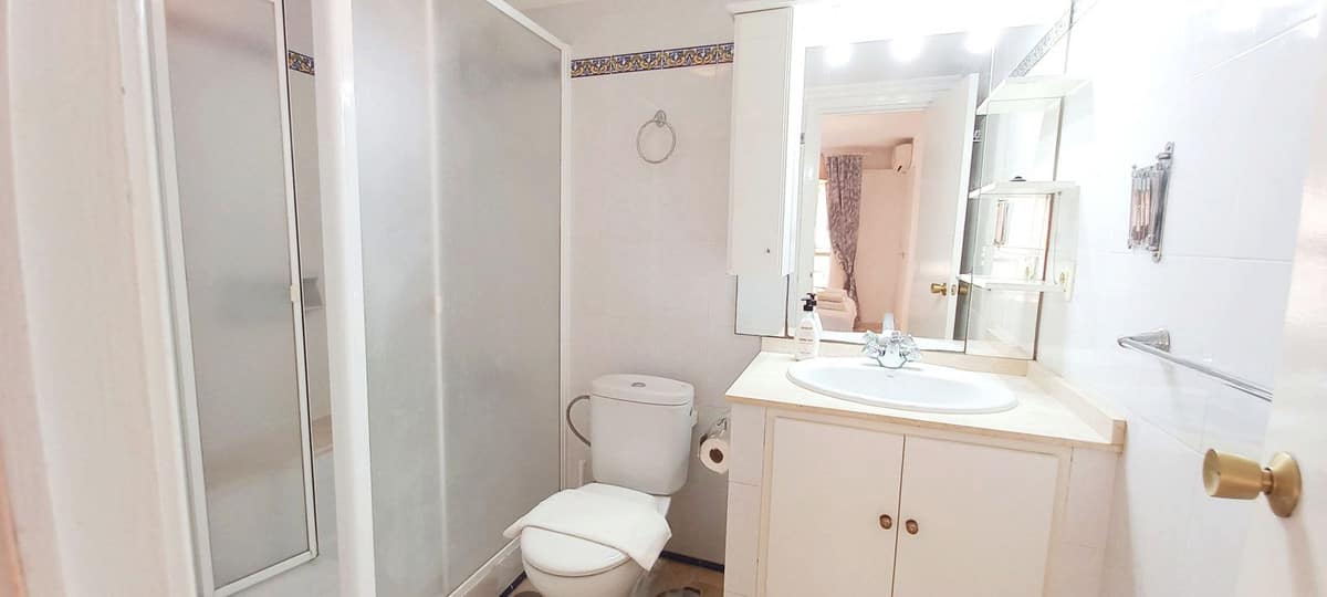 Ruim appartement met drie slaapkamers in Fuengirola, 200 m van het strand in Fuengirola - foto 14