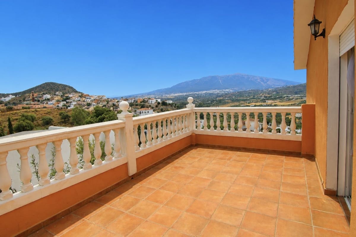 Vrijstaande villa met panoramische uitzichten en privézwembad in Coín in Coín - foto 17