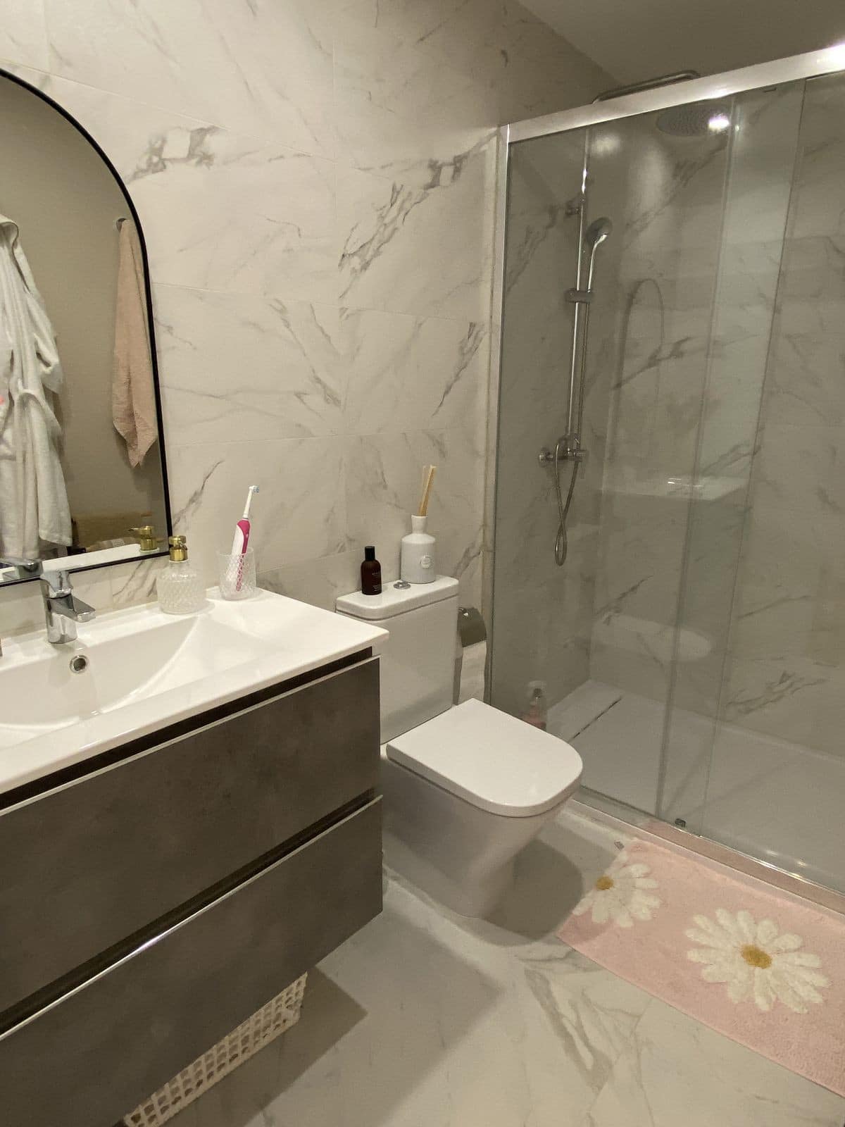 2 bedroom Apartment in Estepona in Estepona - foto 12