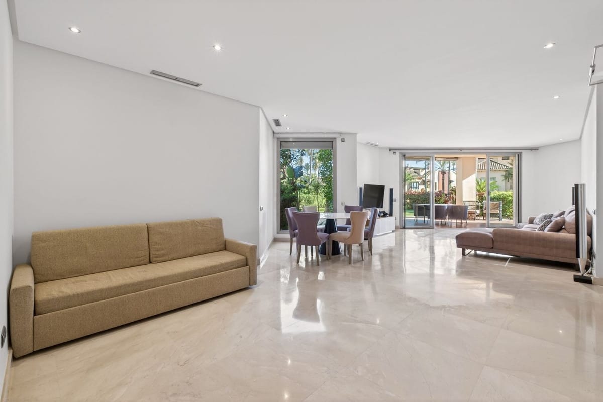 2-slaapkamer appartement in Marbella in Marbella - foto 3