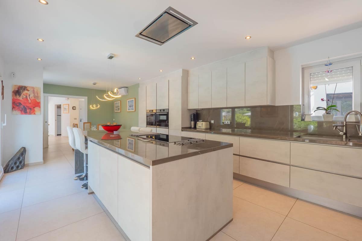 Prachtige 5-slaapkamer villa in Vélez-Málaga met zee- en bergzicht in Vélez-Málaga - foto 17