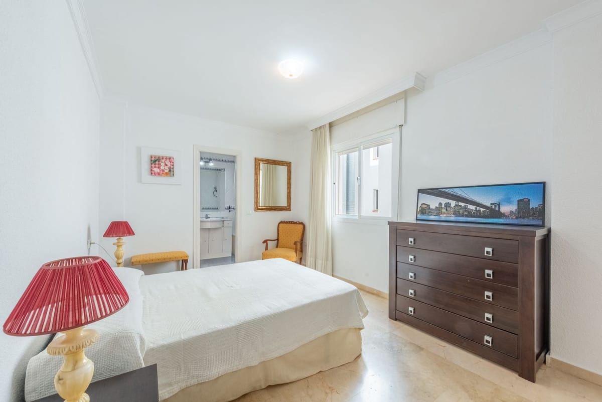 2-slaapkamerappartement in Estepona in Estepona - foto 8