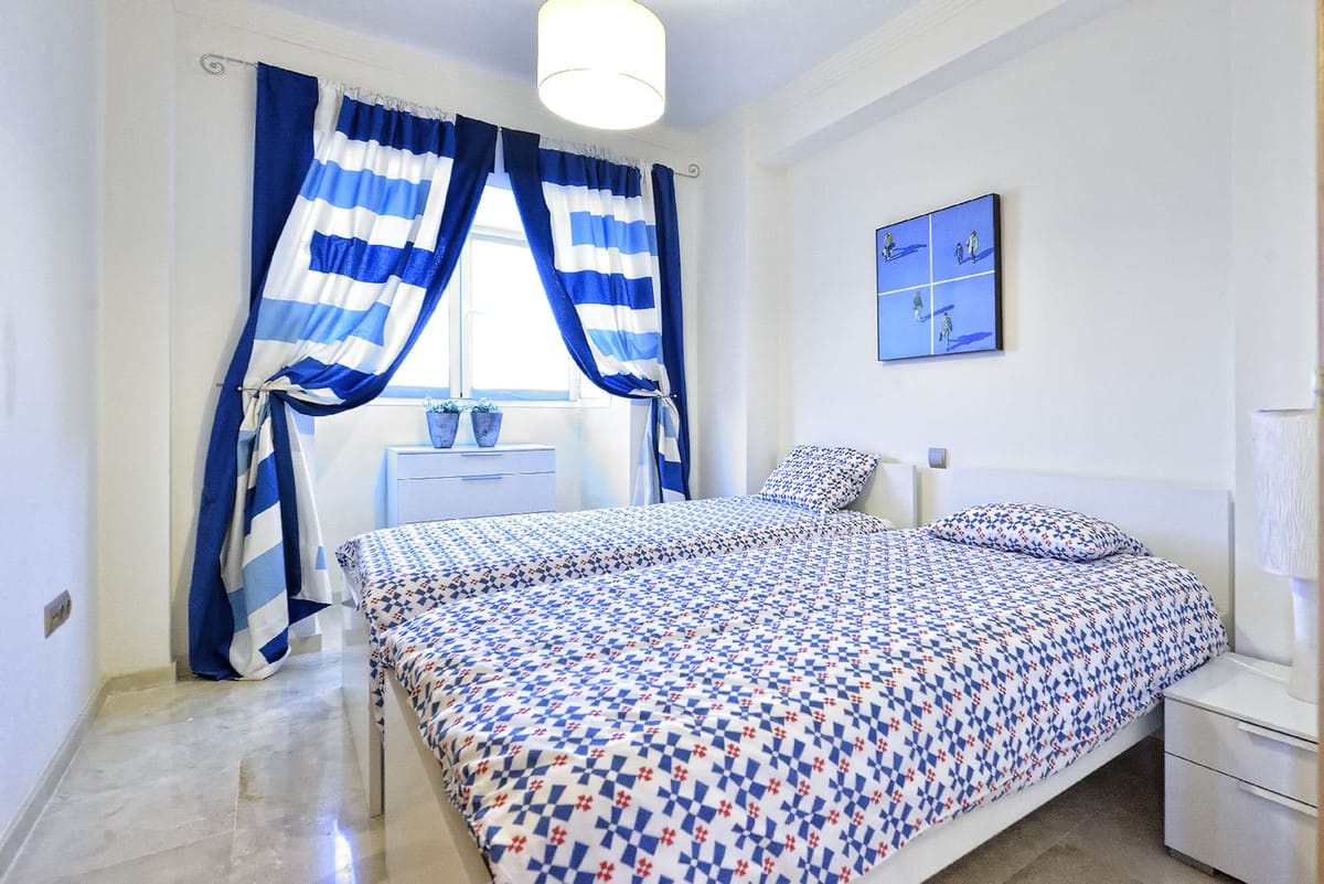 Woning met 3 slaapkamers in Torrequebrada in Torrequebrada - foto 12