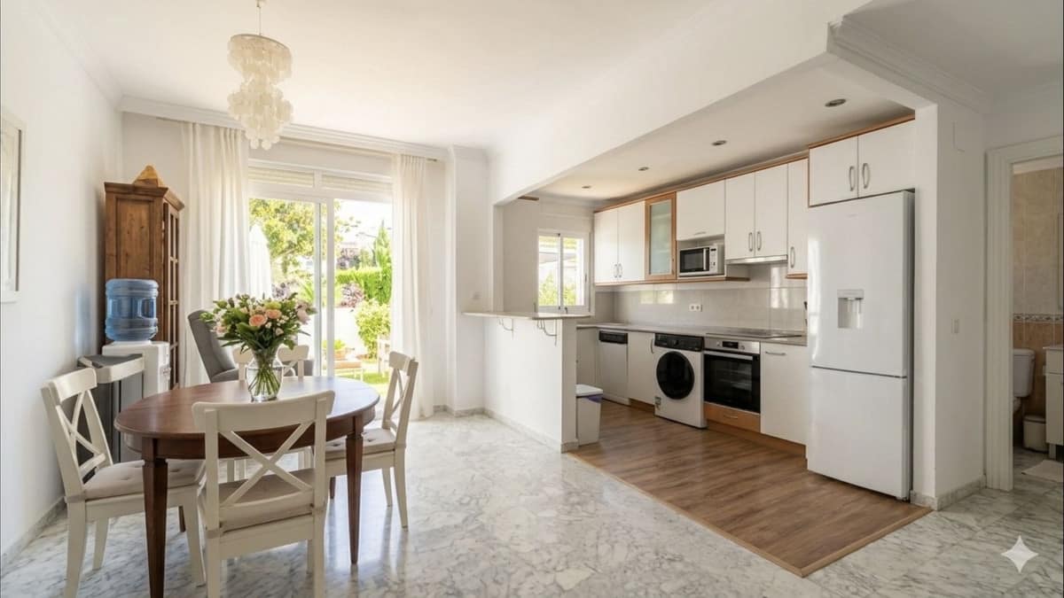 2 bedroom Apartment in Marbella in Marbella - foto 3