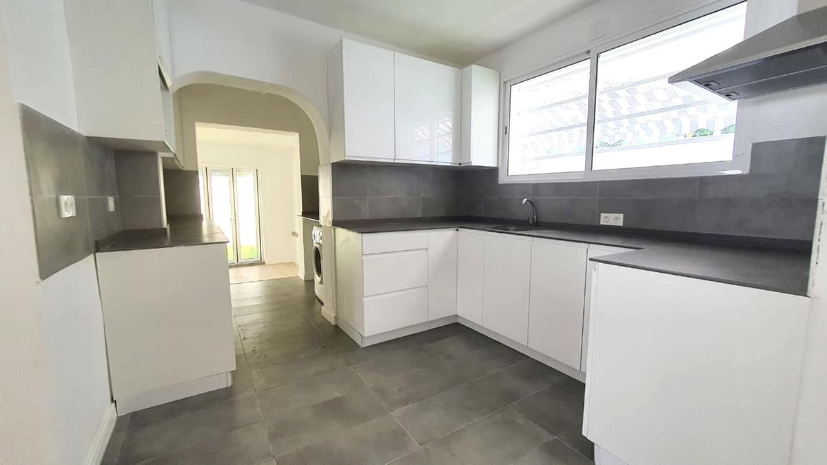 Drie slaapkamers villa in Fuengirola, Costa del Sol in Fuengirola - foto 19
