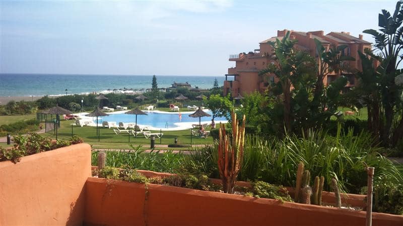 2-slaapkamer appartement direct aan het strand in La Duquesa in La Duquesa - foto 11