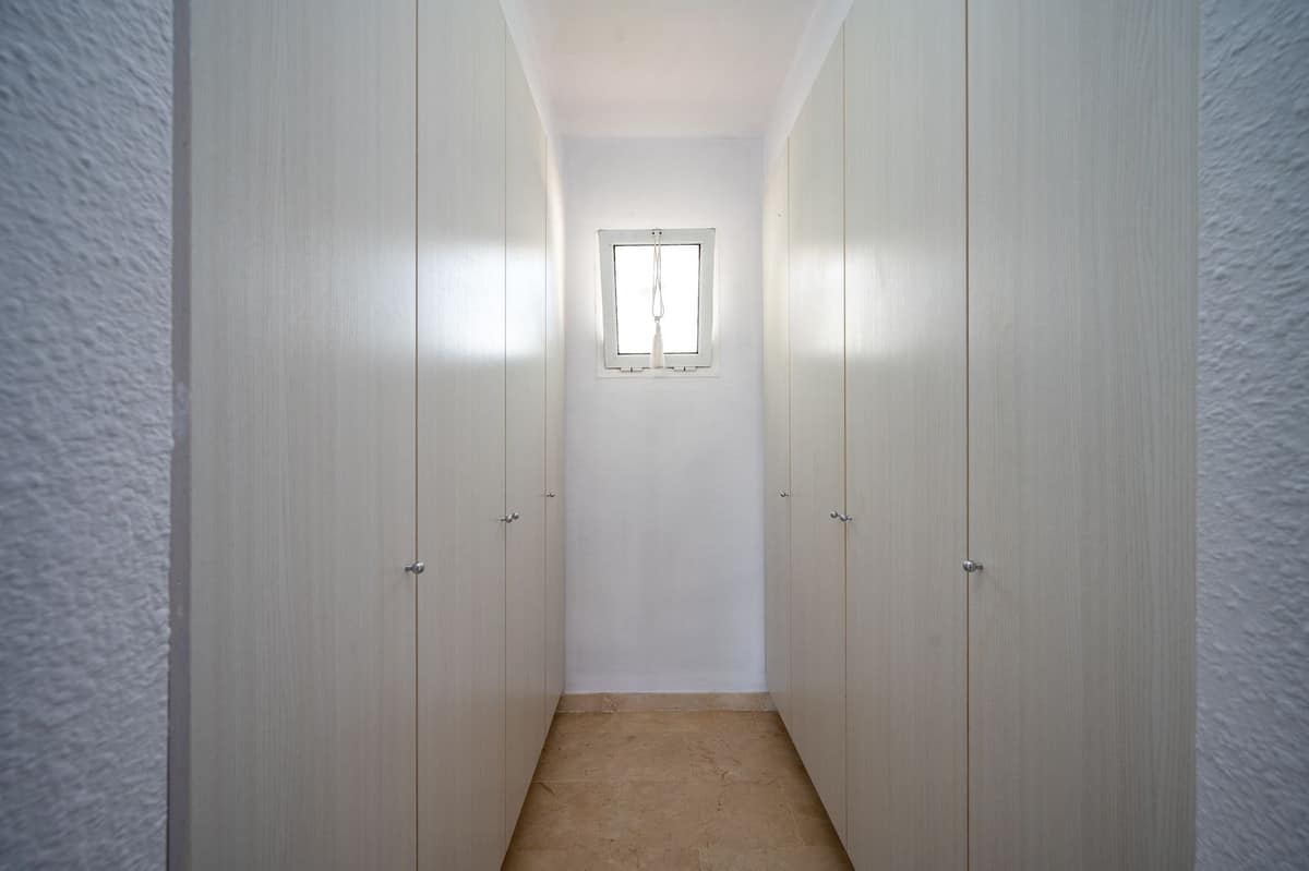 3-slaapkamerwoning in Riviera del Sol in Riviera del Sol - foto 18