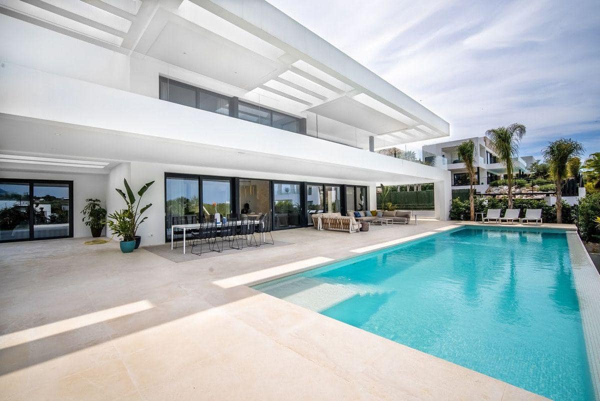 6 bedroom House in Nueva Andalucía in Nueva Andalucía - foto 4