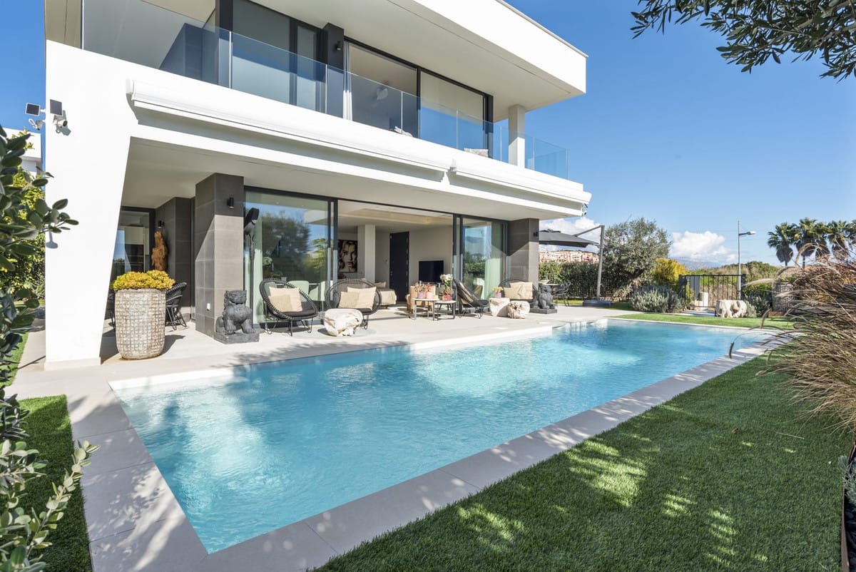 3-slaapkamer villa in La Duquesa, Manilva in Manilva - foto 2