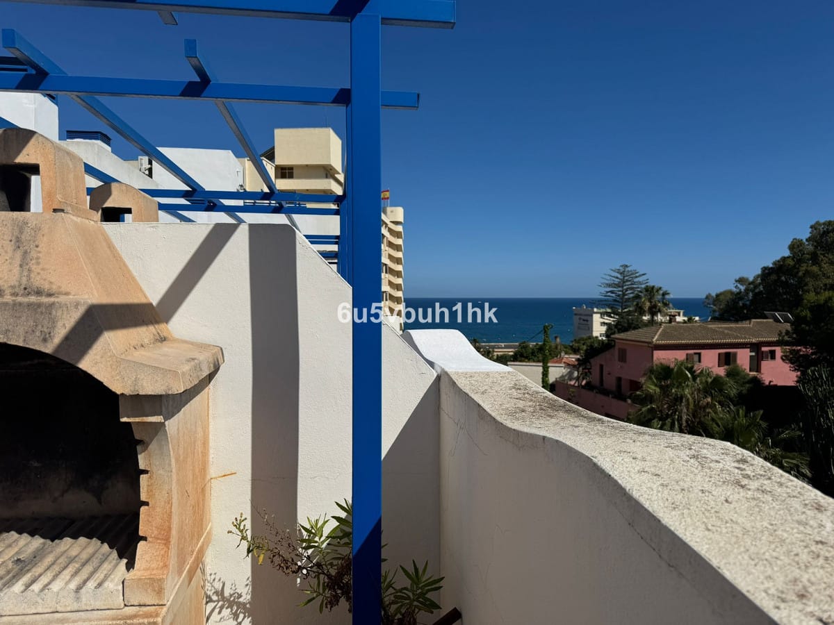 Penthouse met potentieel in Benalmádena Costa – 1 slaapkamer in Benalmadena Costa - foto 4