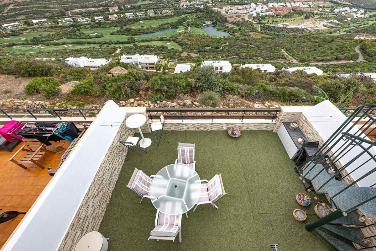 Drie-slaapkamer penthouse in Casares in Casares - foto 14