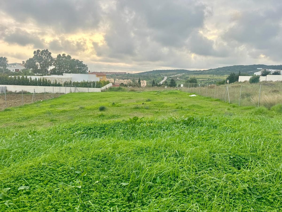 Perceel Valle Romano, Estepona – 1034 m2 met zeezicht en bouwvergunning in Valle Romano - foto 9