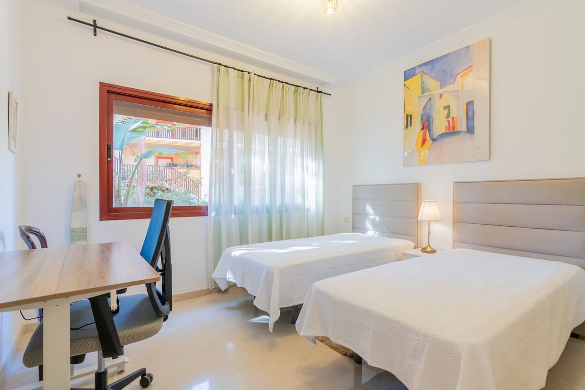 Drie-slaapkamerappartement in Elviria in Elviria - foto 11
